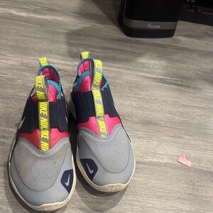 Nike Kids Sneakers - Pink, Gray, and Blue